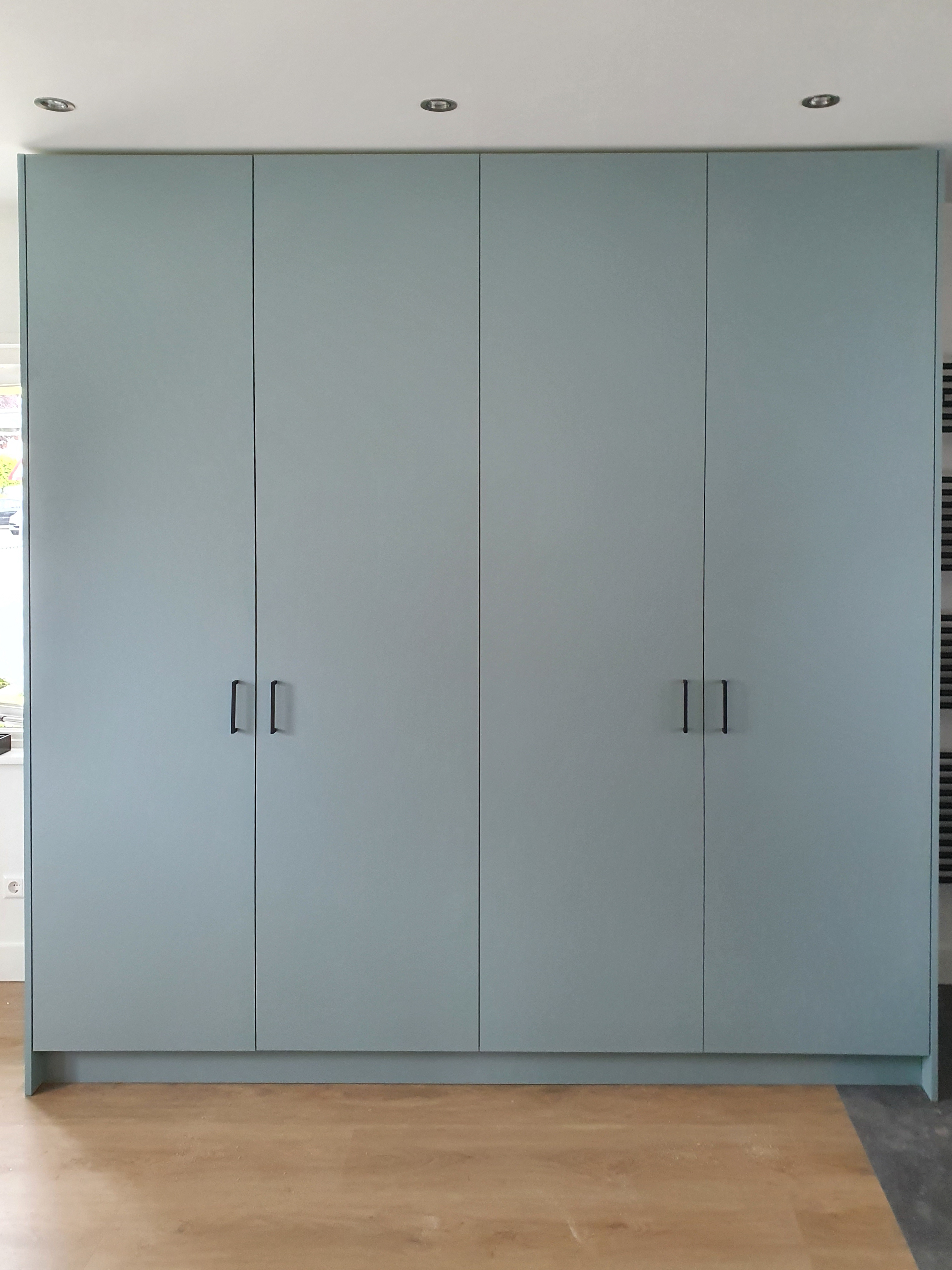 garderobe / kledingkast meubel op maat gemaakt *