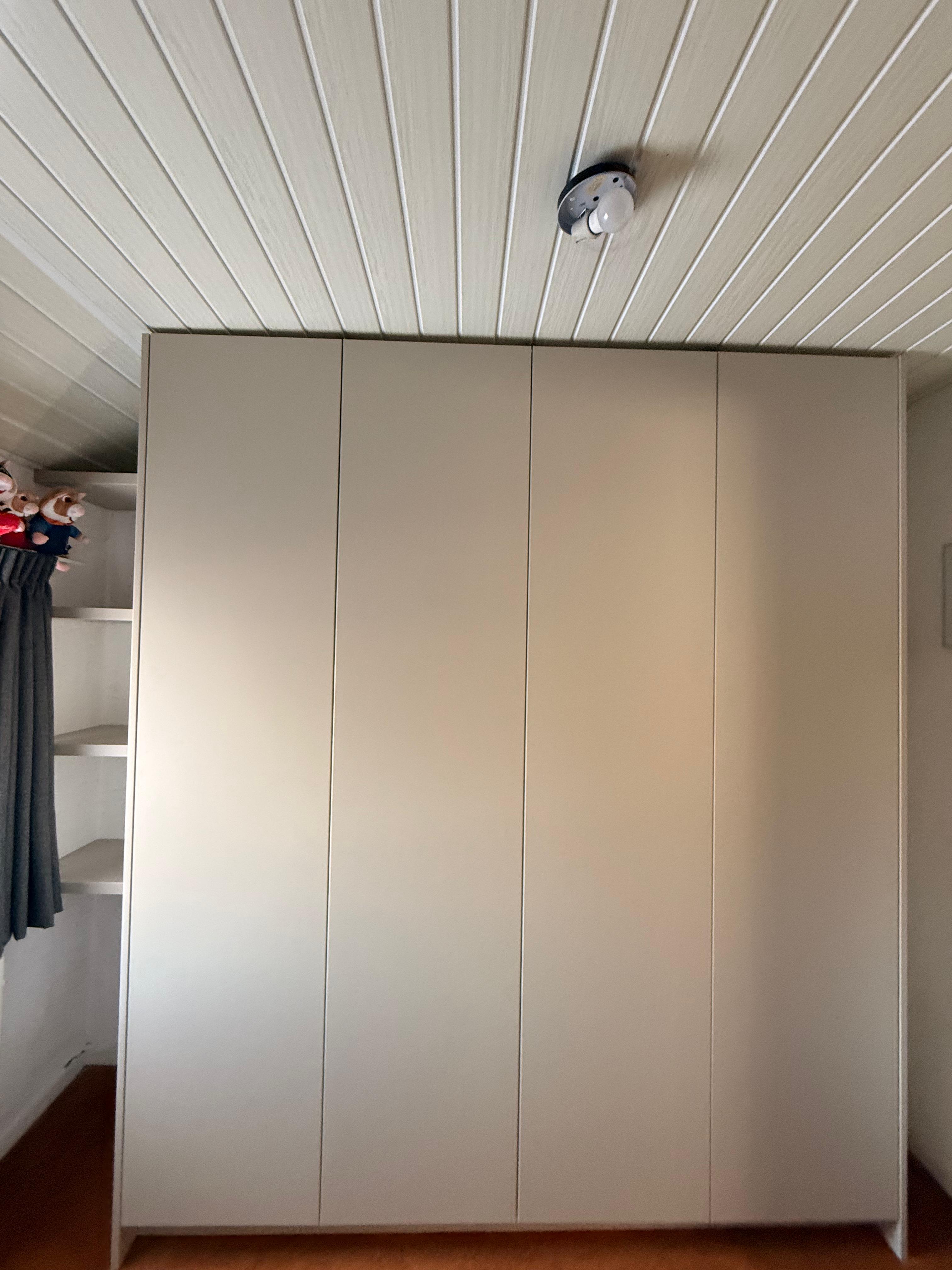 Garderobekast kledingkast kastopmaat interieurbouw tilburg loon op zand waalwijk gilze goirle